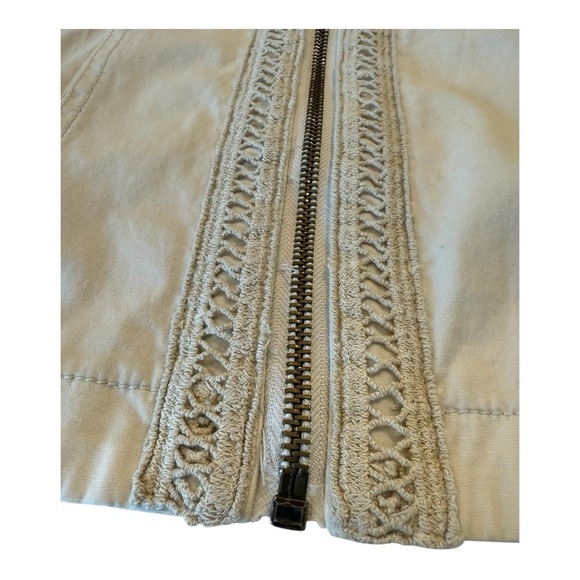XCVI Wearables Neutral Beige Crochet Trim Sleeve Details Stretch Side Jacket S - Picture 9 of 16